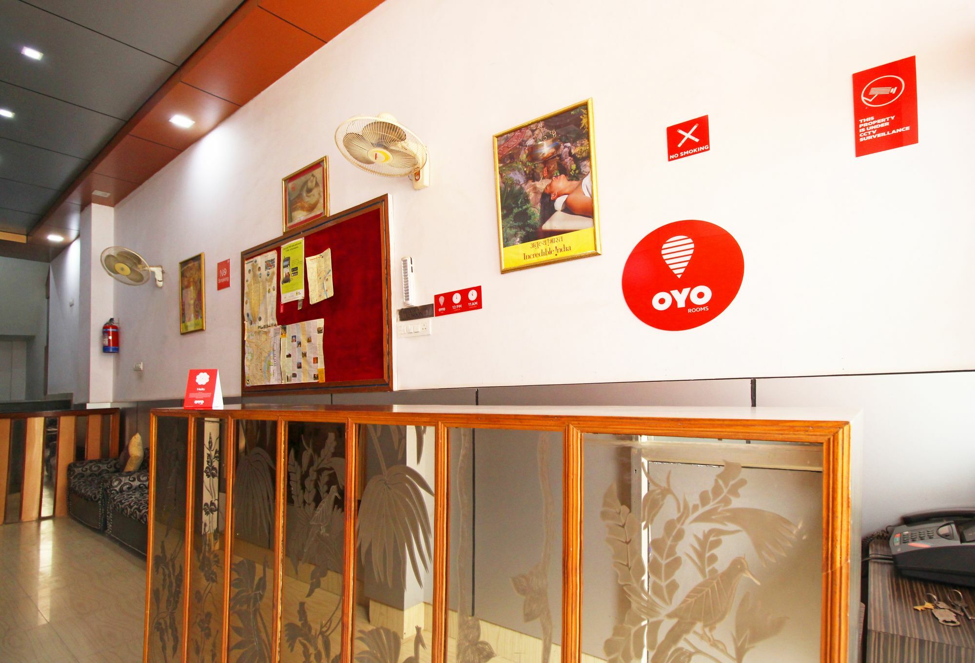 Oyo 4398 Hotel Rajat Grand 瓦拉纳西 外观 照片